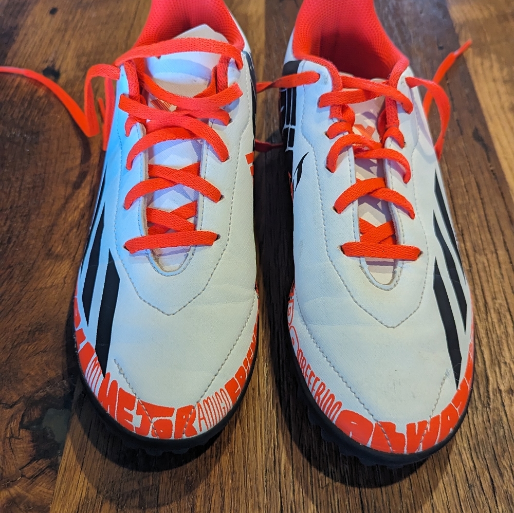 Adidas Adult Speedportal Messi 3 Indoor Soccer Cleats size 6